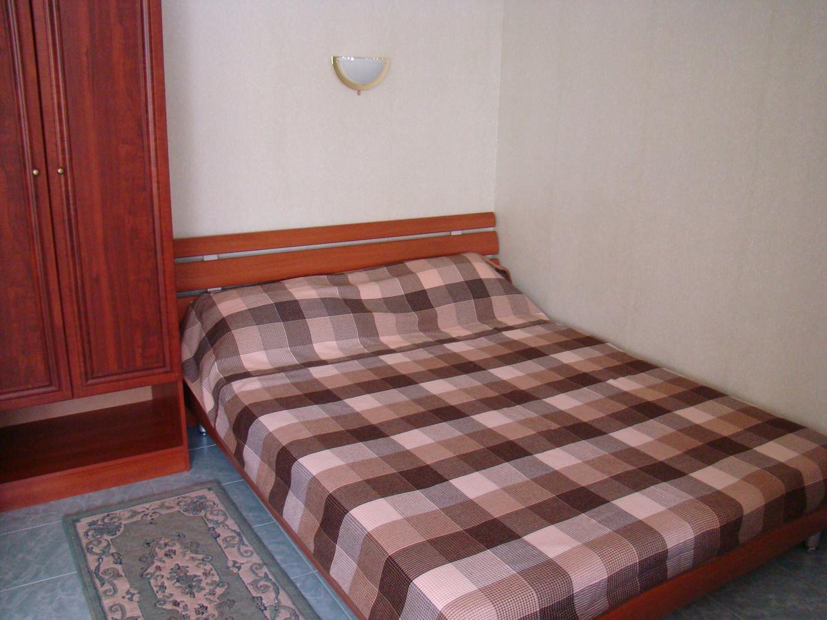 Mini-Hotel In Odessa Yard Zewnętrze zdjęcie
