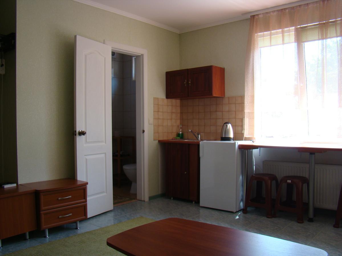 Mini-Hotel In Odessa Yard Zewnętrze zdjęcie